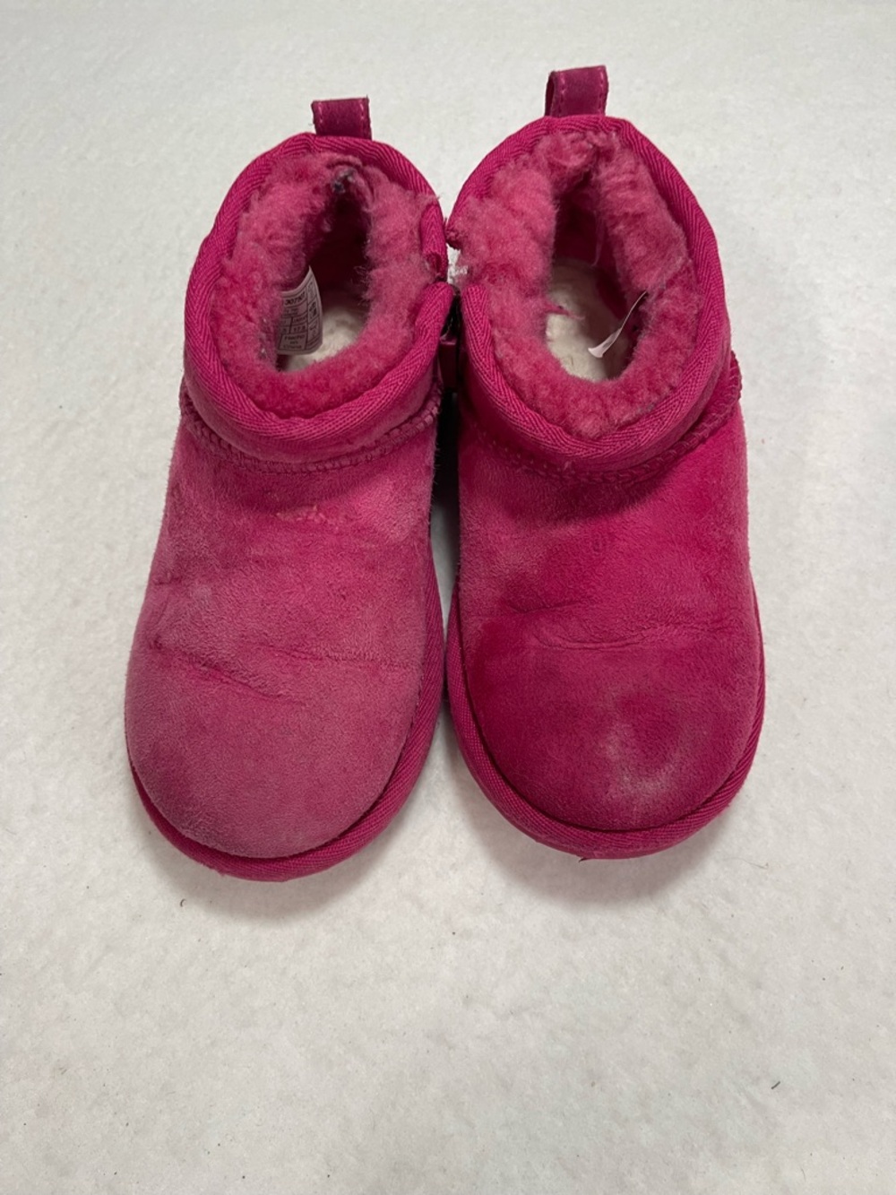 UGG Kids Shearling-Lined Slip-On Booties in Fuchsia size 11